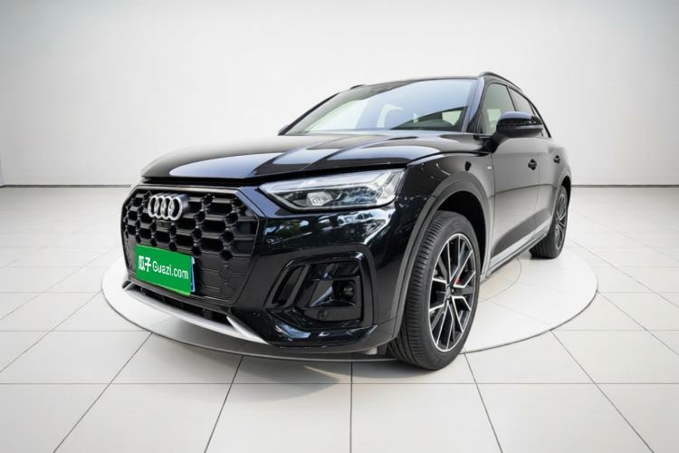 Audi Q5L 2025 quattro 45th Anniversary Edition 45 TFSI Luxury Dynamic Model