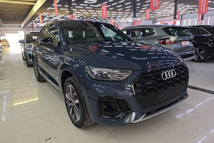 Used Audi Q5L 2025 40 TFSI Luxury Dynamic Edition Exterior 1