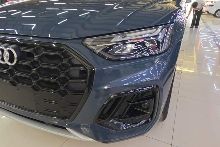 Used Audi Q5L 2025 40 TFSI Luxury Dynamic Edition Left Front Headlight