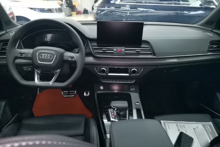Used Audi Q5L 2025 45 TFSI Luxury Dynamic Edition Center Console