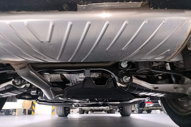 Used Audi Q5L 2025 quattro 45th Anniversary Edition 40 TFSI Luxury Dynamic Model Chassis Rear