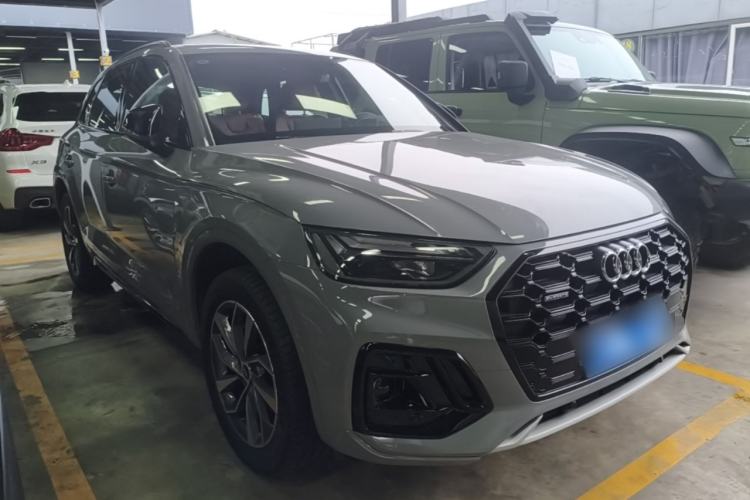 Used Audi Q5L 2025 40 TFSI Luxury Dynamic Edition Exterior 1