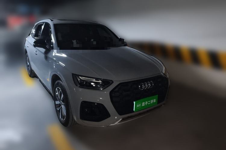 Used Audi Q5L 2025 40 TFSI Luxury Dynamic Edition Front Right 45 Deg