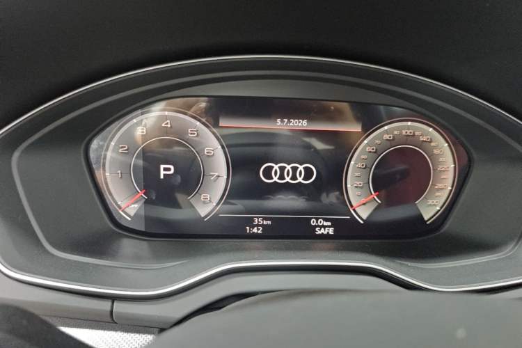 Used Audi Q5L 2025 quattro 45th Anniversary Edition 40 TFSI Luxury Dynamic Model Instrument Cluster