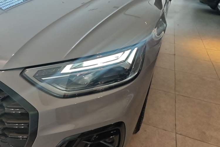 Used Audi Q5L 2025 40 TFSI Luxury Dynamic Edition Left Front Headlight