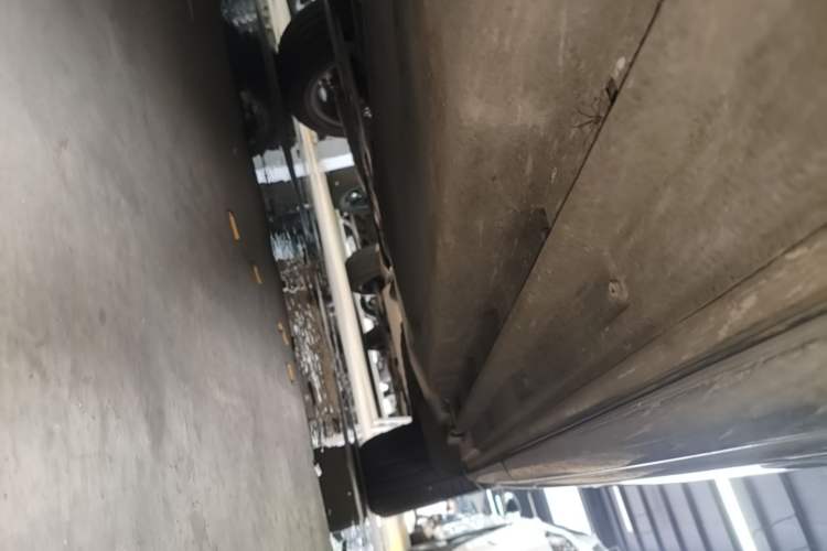 Used Audi Q5L 2025 40 TFSI Luxury Dynamic Edition Left Side Sill