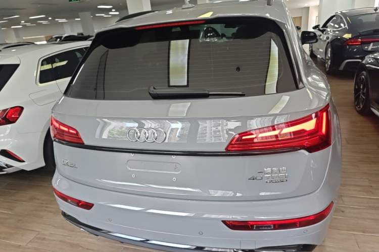 Used Audi Q5L 2025 40 TFSI Luxury Dynamic Edition Rear
