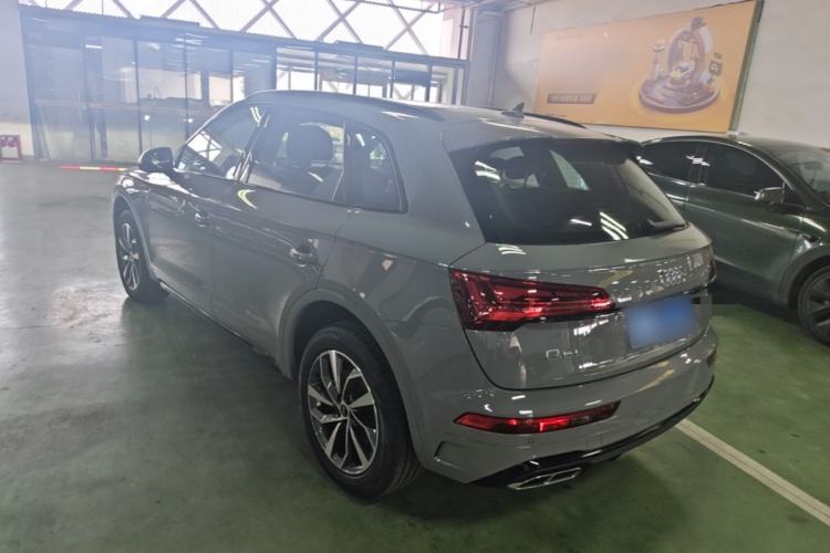 Used Audi Q5L 2025 40 TFSI Luxury Dynamic Edition Rear Left 45 Deg