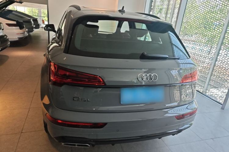 Used Audi Q5L 2025 40 TFSI Luxury Dynamic Edition Rear