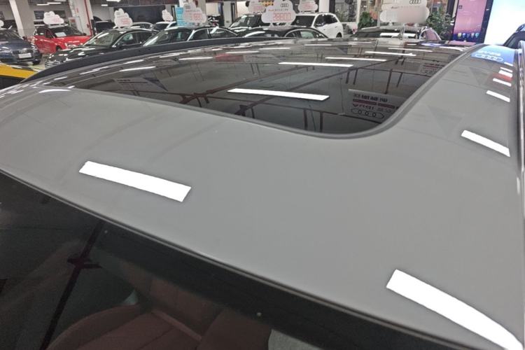 Used Audi Q5L 2025 quattro 45th Anniversary Edition 40 TFSI Luxury Dynamic Model Roof