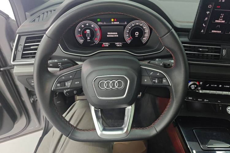 Used Audi Q5L 2025 40 TFSI Luxury Dynamic Edition Steering Wheel