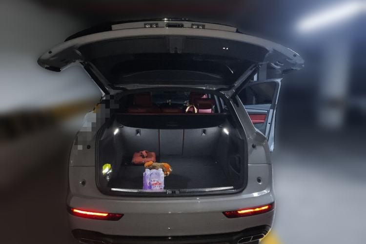 Used Audi Q5L 2025 40 TFSI Luxury Dynamic Edition Trunk