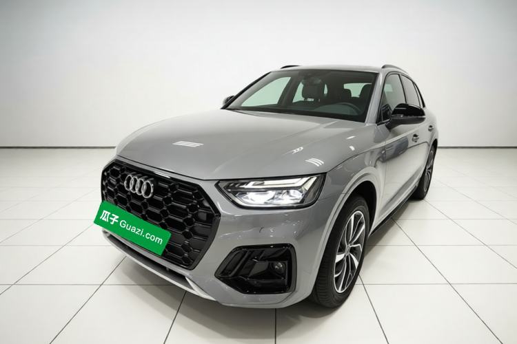 Audi Q5L 2025 40 TFSI Luxury Dynamic Edition