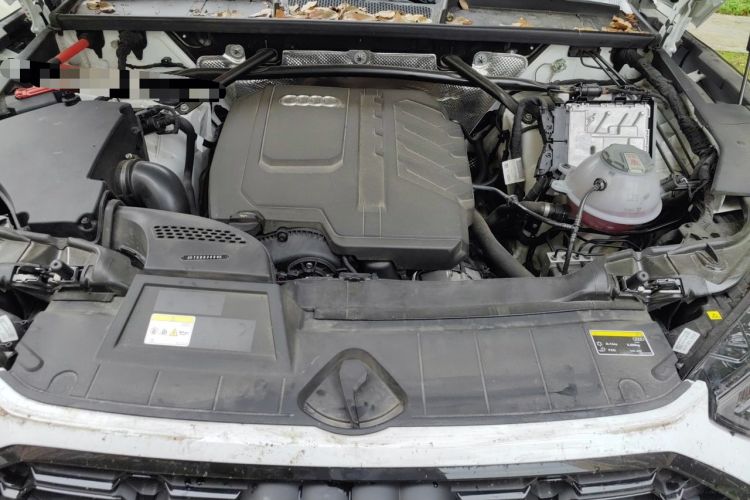 Used Audi Q5L 2025 quattro 45th Anniversary Edition 45 TFSI Luxury Dynamic Model Engine Bay