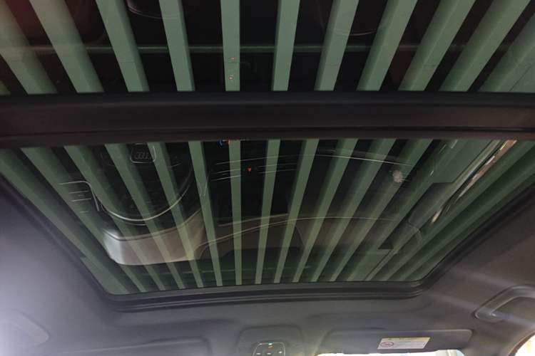 Used Audi Q5L 2025 quattro 45th Anniversary Edition 40 TFSI Luxury Dynamic Model Headliner