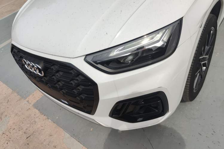 Used Audi Q5L 2025 45 TFSI Luxury Dynamic Edition Left Front Headlight