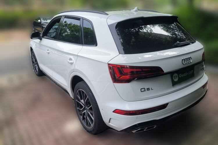 Used Audi Q5L 2025 quattro 45th Anniversary Edition 45 TFSI Luxury Dynamic Model Rear Left 45 Deg