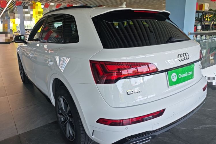 Used Audi Q5L 2025 quattro 45th Anniversary Edition 40 TFSI Luxury Dynamic Model Rear Left 45 Deg