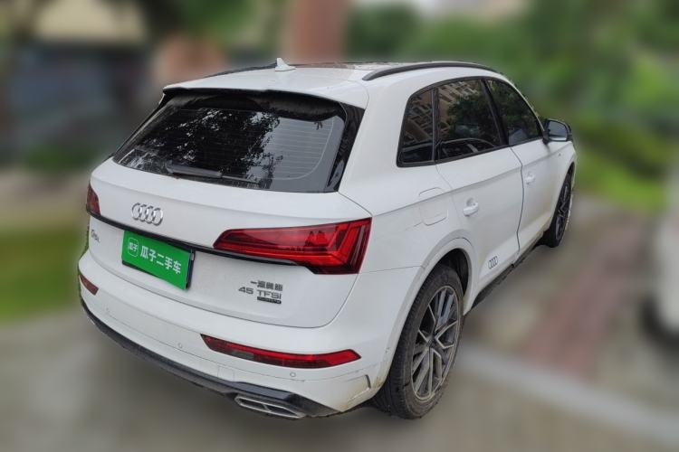 Used Audi Q5L 2025 quattro 45th Anniversary Edition 45 TFSI Luxury Dynamic Model Rear Right 45 Deg