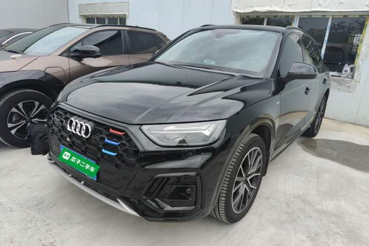 Used Audi Q5L 2025 Facelift 45th Anniversary Collector's Edition 40 TFSI Luxury Dynamic Version Guazi used car, China used car export, Used car for sale, Used Audi cars, Cheapest cars for sale