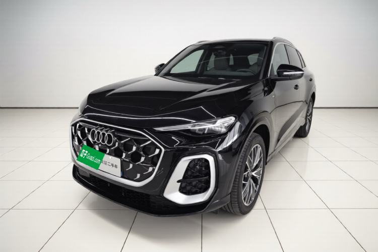 Audi Q5L 2026 150kW Smart Hybrid Luxury Edition