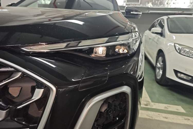 Used Audi Q5L 2026 150kW Smart Hybrid Luxury Edition Left Front Headlight