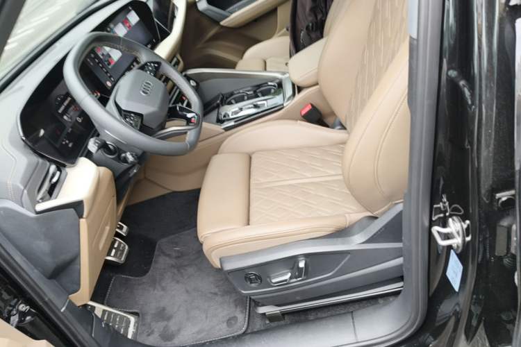 Used Audi Q5L 2026 150kW Smart Hybrid Luxury Edition Left Front Seat
