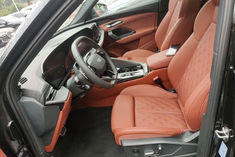 Used Audi Q5L 2026 150kW Smart Hybrid Luxury Edition Left Front Seat