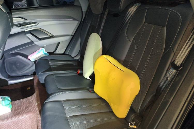 Used Audi Q5L 2026 150kW Smart Hybrid Luxury Edition Left Rear Seat