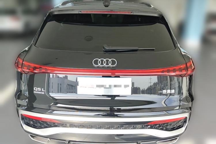 Used Audi Q5L 2026 150kW Smart Hybrid Luxury Edition Rear