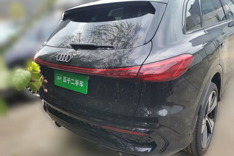 Used Audi Q5L 2026 Model Range: Intelligent Hybrid Premium Edition Rear