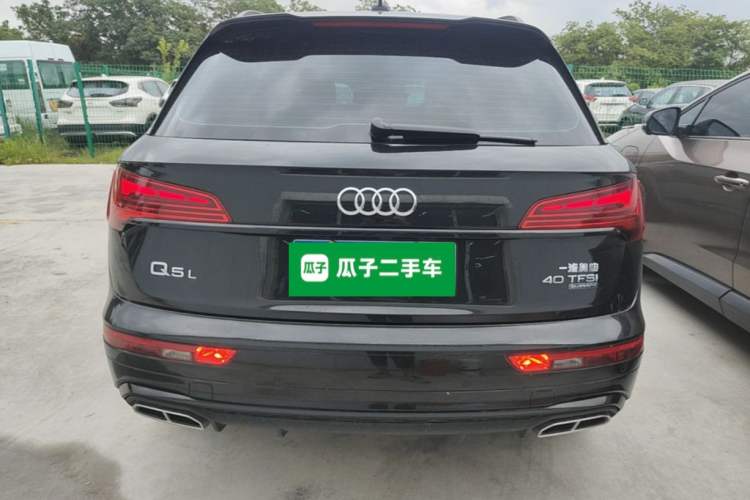 Used Audi Q5L 2025 Facelift 45th Anniversary Collector's Edition 40 TFSI Luxury Dynamic Version Rear