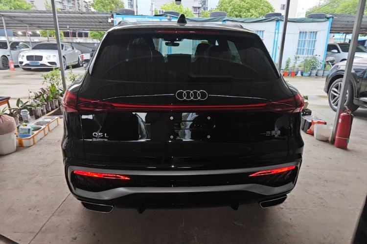 Used Audi Q5L 2026 150kW Smart Hybrid Luxury Edition Rear