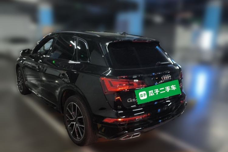 Used Audi Q5L 2025 Facelift 45th Anniversary Collector's Edition 45 TFSI Luxury Dynamic Version Rear Left 45 Deg