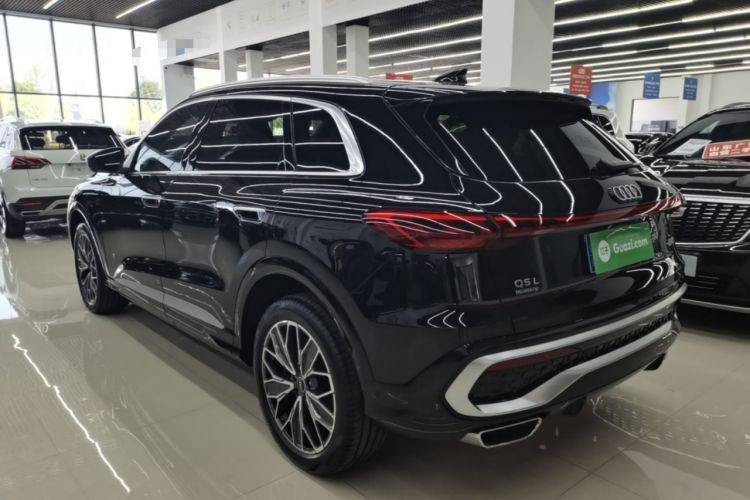 Used Audi Q5L 2026 150kW Smart Hybrid Luxury Edition Rear Left 45 Deg