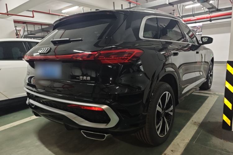 Used Audi Q5L 2026 150kW Smart Hybrid Luxury Edition Rear Right 45 Deg