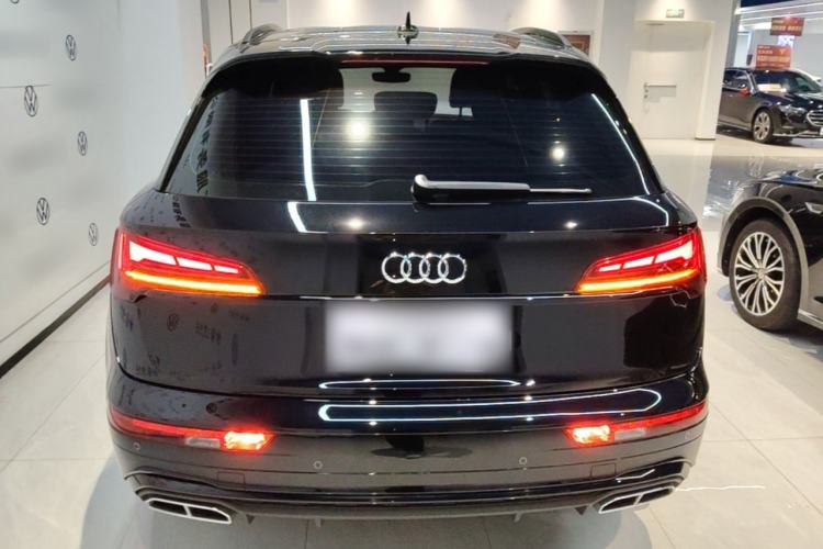 Used Audi Q5L 2025 Facelift 45th Anniversary Collector's Edition 40 TFSI Luxury Dynamic Version Rear