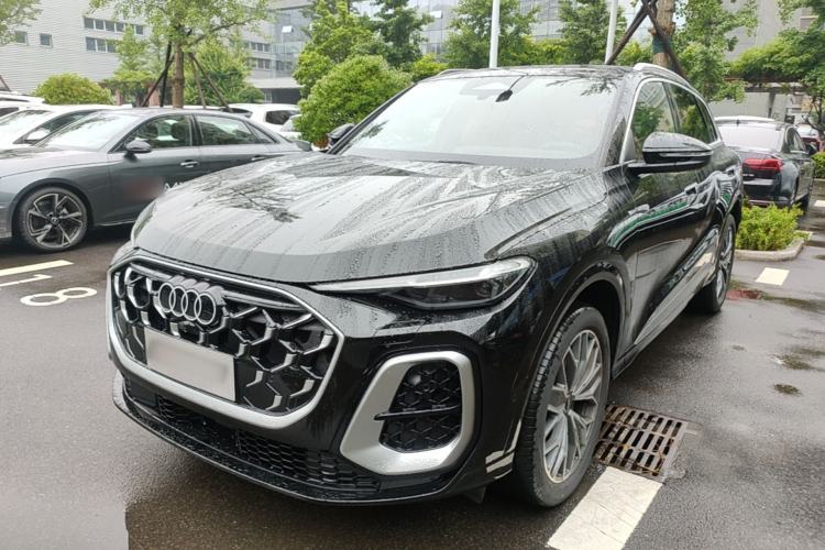 Used Audi Q5L 2026 150kW Smart Hybrid Luxury Edition Guazi used car, China used car export, Used car for sale, Used  cars, Cheapest cars for sale