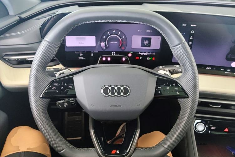 Used Audi Q5L 2026 150kW Smart Hybrid Luxury Edition Steering Wheel