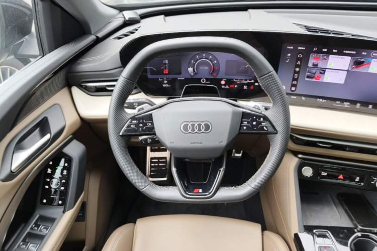 Used Audi Q5L 2026 150kW Smart Hybrid Luxury Edition Steering Wheel