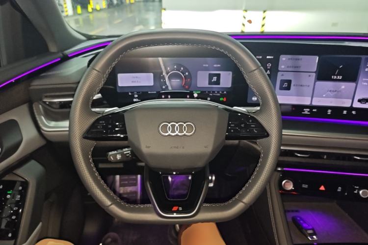 Used Audi Q5L 2026 150kW Smart Hybrid Luxury Edition Steering Wheel