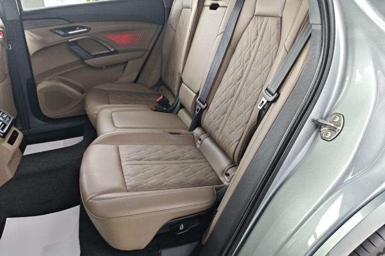 Used Audi Q5L 2026 150kW Smart Hybrid Luxury Edition Left Rear Seat