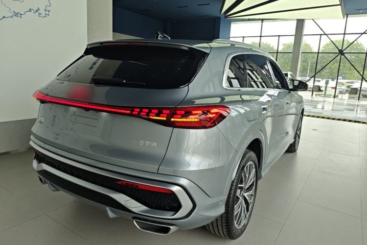 Used Audi Q5L 2026 150kW Smart Hybrid Luxury Edition Rear Right 45 Deg