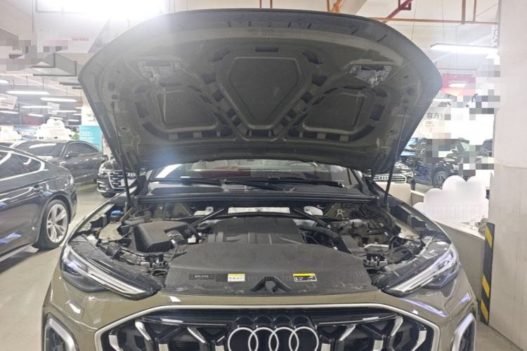 Used Audi Q5L 2026 150kW Smart Hybrid Luxury Edition Engine Bay