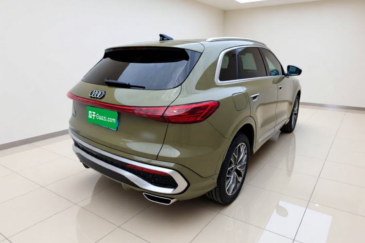 Used Audi Q5L 2026 Model Range: Exclusive Edition for 10 Million Users Rear Right 45 Deg