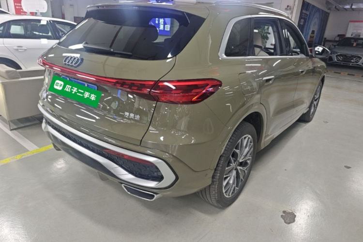 Used Audi Q5L 2026 150kW Smart Hybrid Luxury Edition Rear Right 45 Deg