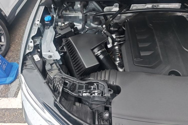 Used Audi Q5L 2026 150kW Smart Hybrid Luxury Edition Engine Bay Right