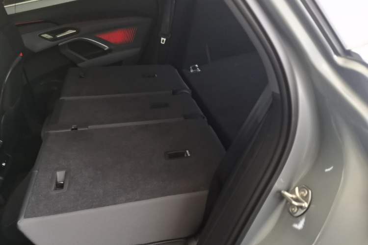 Used Audi Q5L 2026 150kW Smart Hybrid Luxury Edition Left Rear Seat