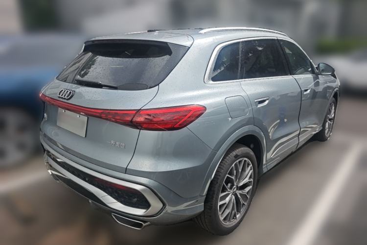 Used Audi Q5L 2026 150kW Smart Hybrid Luxury Edition Rear Right 45 Deg