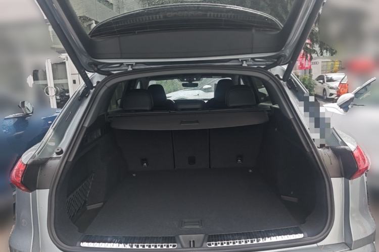 Used Audi Q5L 2026 150kW Smart Hybrid Luxury Edition Trunk